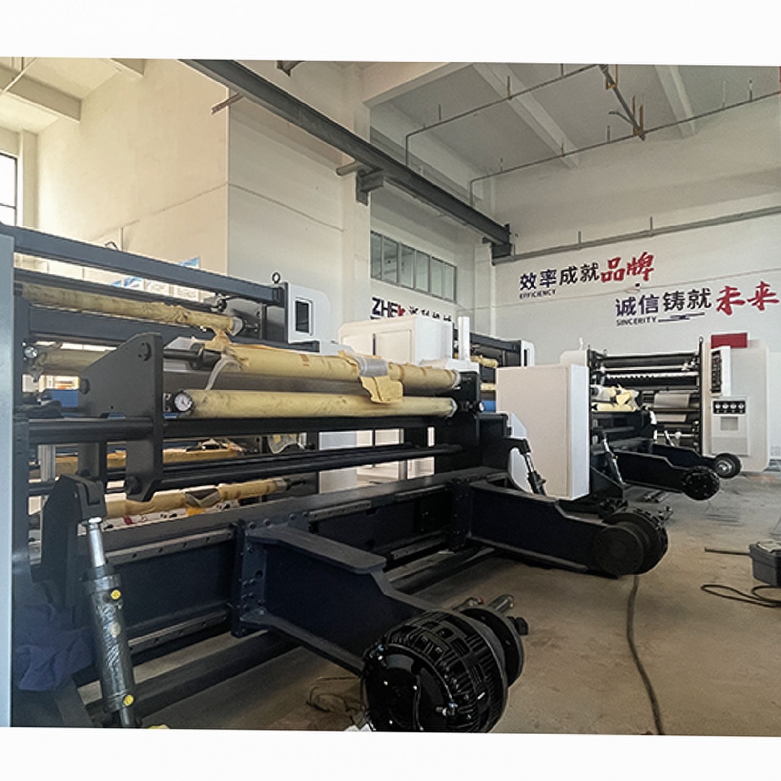 Fully Automatic PLC Computer Controller Aluminum Plastic Film Paper Roll To Roll Slitting And Rewinding Machine